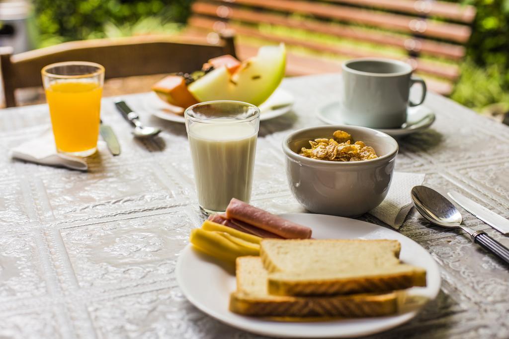 Okupe Hostel Jardins Сао Паоло Екстериор снимка