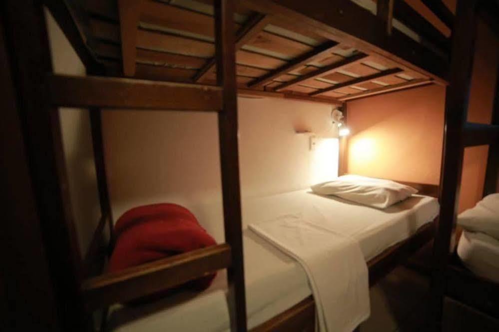 Okupe Hostel Jardins Сао Паоло Екстериор снимка